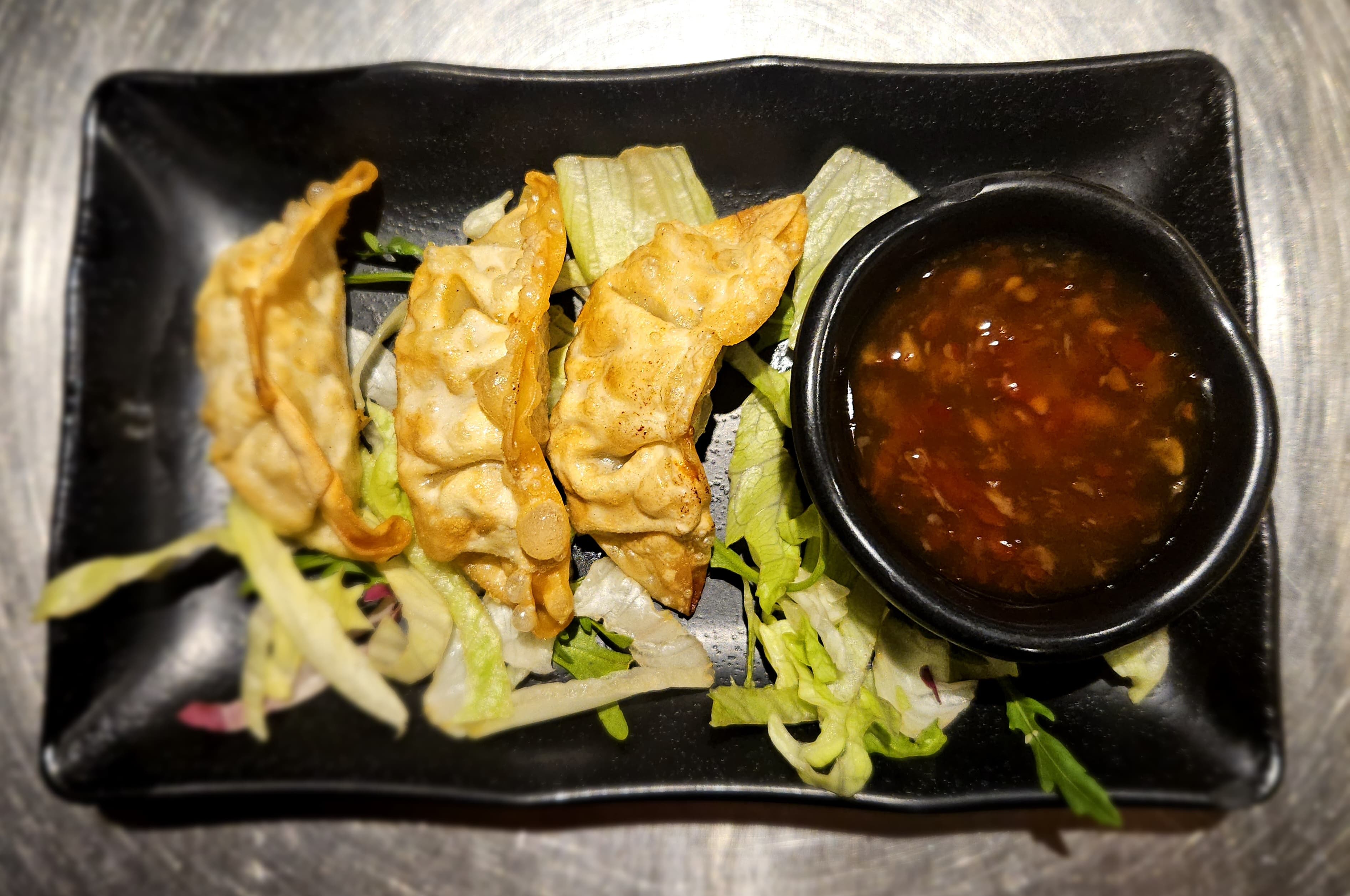 CRISPY CHICKEN GYOZA (3 Stk.)